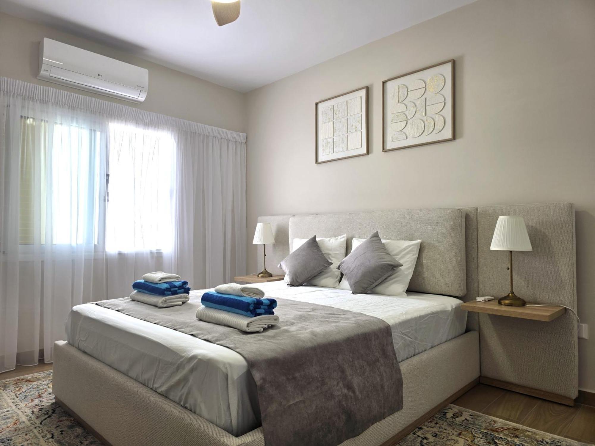 Apartment H&o Solmare By The Sea Paphos