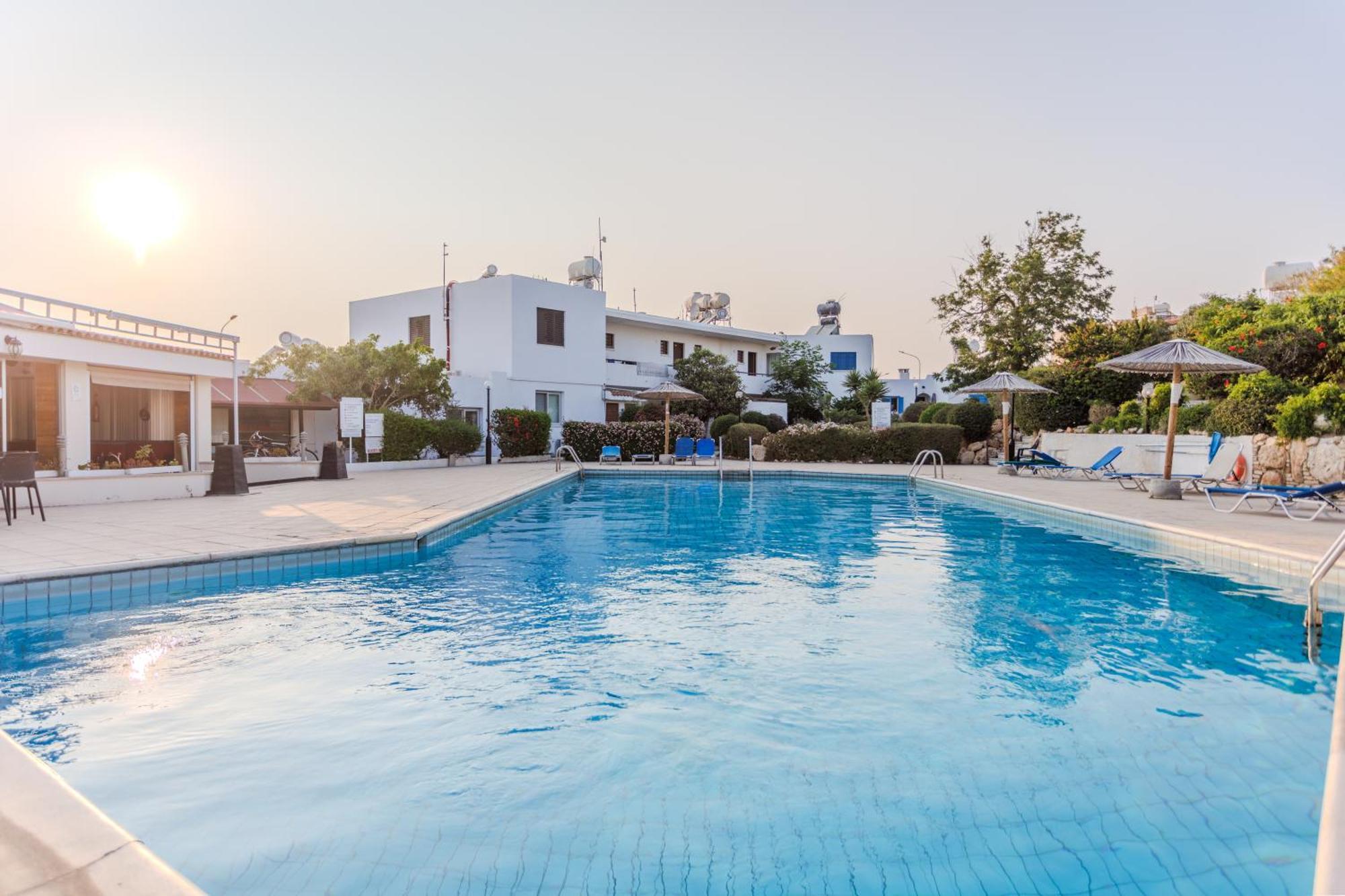 H&o Solmare By The Sea Apartment